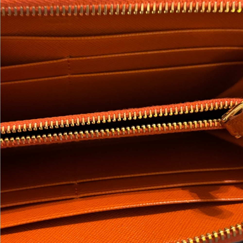 Prada Women's Orange Clutch Bag/wallet - Picture 4 of 7